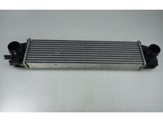 Интеркулер P31686408, T429608 Volvo XC40