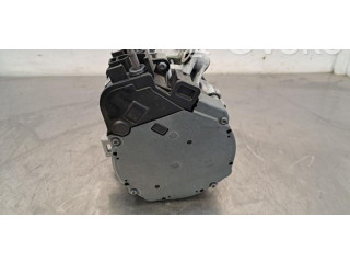 Генератор 32137503 Volvo XC40