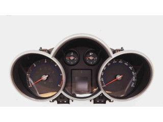 Přístrojová deska Chevrolet Cruze 2011 688014257