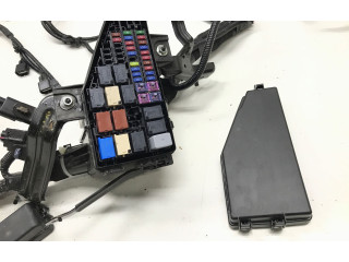 Блок предохранителей     Honda HR-V    