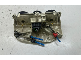 Блок управления климат-контролем 1J0820045E, 1J0820045E   Skoda Octavia Mk1 (1U)