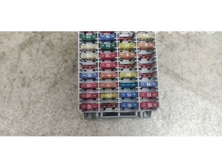 Блок предохранителей  9162439   Volvo S80    