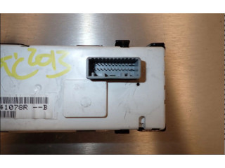 Дисплей    280341078R   Renault Trafic II (X83)