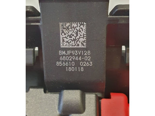 Блок предохранителей 6802944, 8566100263   BMW 5 G30 G31    