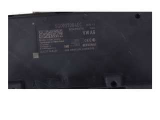 Pojistková skříňka Řídící jednotka BSM 5Q0937084EC Volkswagen Tiguan 2021