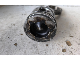  Поршень с шатуном  10587  Renault Trafic II (X83)  