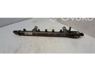 Топливная рампа 03L130089AA Audi A1