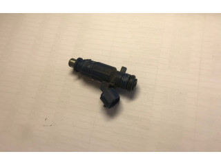 Vstřikovač 353102B000   Hyundai i30  pro benzínový motor 1.6  