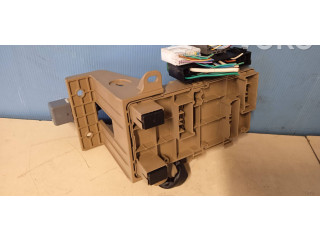   Pojistková skříňka 82201FJ000   Subaru XV 2012