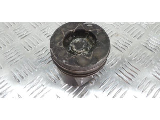 Píst 0687776302, 6A26B Opel Astra K B 16 DTE