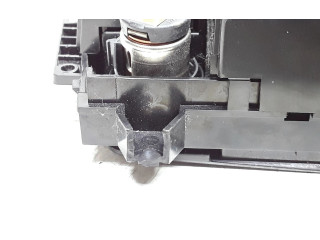 Блок управления климат-контролем 30782503   Volvo V70