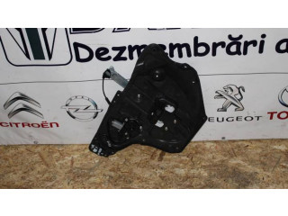 Зеркало электрическое Mazda 3 II 2013 - 2016 года