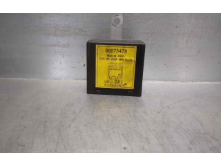 Блок управления 96673478 Chevrolet Captiva