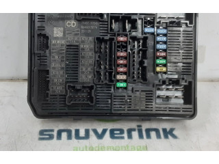 Ящик предохранителей (комплект) 284B79704R, 284B79704R Renault Kangoo III