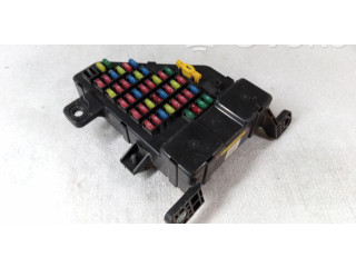 Блок предохранителей 911102E001, 911102E001    Volvo XC90   