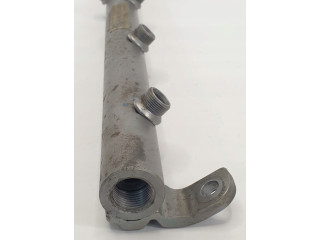 Магистральная трубка топлива