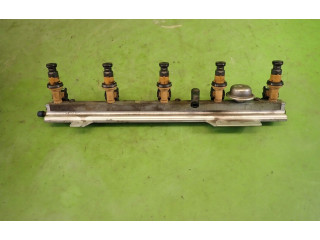 Топливная рампа 91868369125821 Volvo S60 для двигателя B5244S