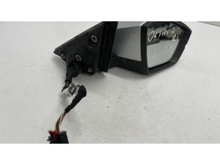 Зеркало электрическое правое Skoda Octavia Mk4 2019- года