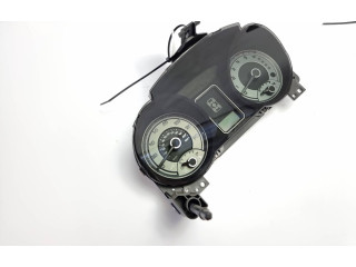 Přístrojová deska Mitsubishi Pajero 2008 8100A620