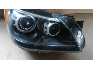 Передняя фара