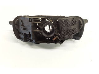 Ручка стеклоочистителей 88100070475, 8200243418A Renault Clio III