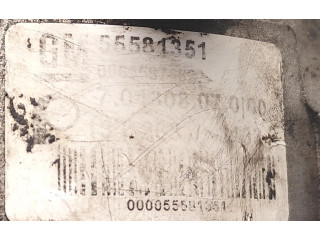 Вакуумный насос 55581351 Opel Insignia A