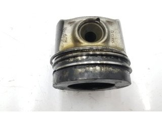 Поршень с шатуном 04L107065D, 04L107065D Volkswagen Golf VII