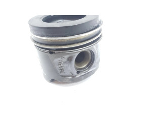  Поршень с шатуном K9K656 120A17296R, 1111AA  Dacia Duster  