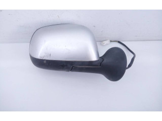 Зеркало электрическое Dacia Duster 2010 - 2017 года