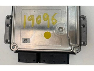 Řídící jednotka Nissan Patrol Y61 2008