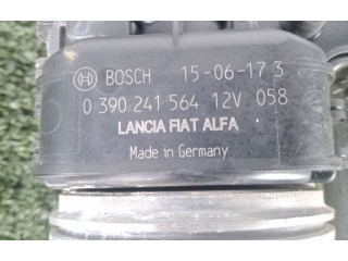 Моторчик дворников BOSCH Opel Combo D