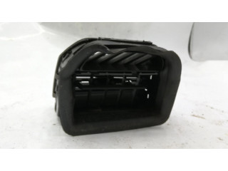 Боковая воздушная решётка