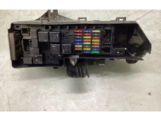 Блок предохранителей 9494210 Volvo S60