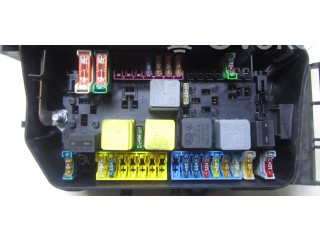 Pojistková skříňka Mercedes-Benz CLA C117 X117 W117 2015