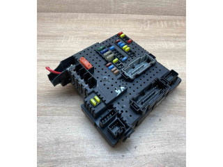 Блок предохранителей 30732769, 05W425   Volvo XC90    