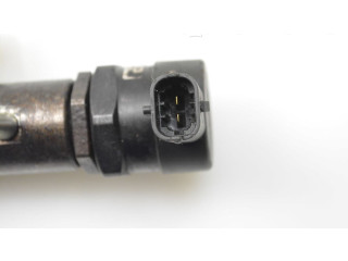 Vstřikovací lišta 55200251 Opel Vectra C Z 19 DTH