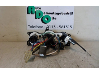 Блок управления климат-контролем    Hyundai Coupe