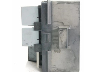 Блок предохранителей Chevrolet Lanos