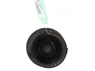 Вентилятор печки 272107379R Dacia Sandero