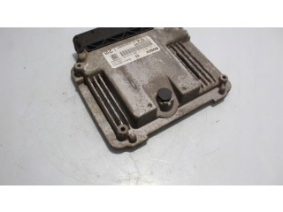 Блок управления двигателем ECU