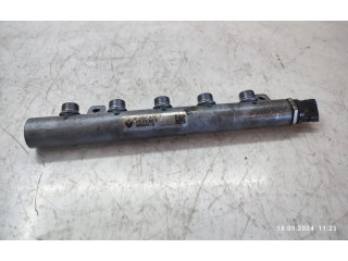 Vstřikovací lišta 175210542R Nissan X-Trail T32 R9M