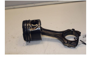 Поршень с шатуном 4N14 Mitsubishi Outlander