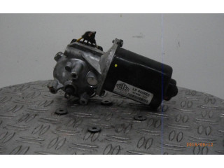 Моторчик дворников 91498232    Opel Combo C