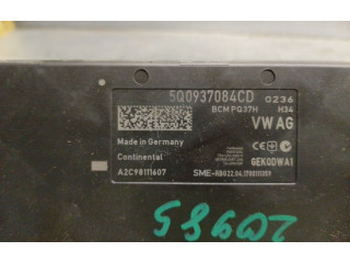 Модуль управления BSM 5Q0937084CD Skoda Octavia Mk3 (5E)