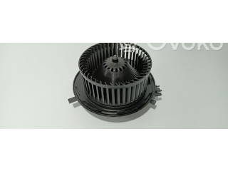 Вентилятор печки 5WB819015, 5Q0907521F Volkswagen Golf SportWagen