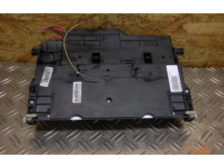 Блок предохранителей 8364542 BMW X3 E83