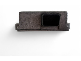 Блок управления двигателем Блок управления 10040651   Volvo V70