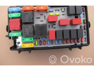 Zámek zadních dveří 51737884   Fiat Punto (199) 2007