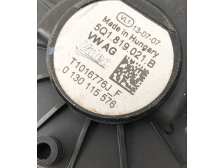 Вентилятор печки    5Q1819021B   Volkswagen Golf VII