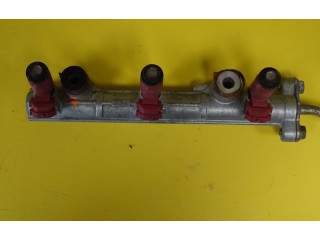 Топливная рампа Daihatsu Sirion